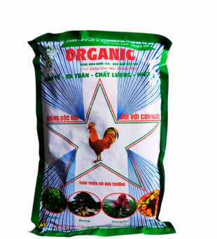 Phân gà Organic là nhóm thuộc phân hữu cơ, là từ loại phân tươi sau quá trình trải qua các kỹ thuật ủ hoai sẽ trở thành phân gà xử lý, giá trị dinh dưỡng của loại phân này đối với cây trồng là không thể phủ nhận. Chúng chứa một lượng lớn chất hữu cơ vừa có hàm lượng ba nguyên tố cao (nitơ (N), phốt pho (P), và kali (K)), hàm lượng chất hữu cơ, nitơ, lân, kali,... đều cao)