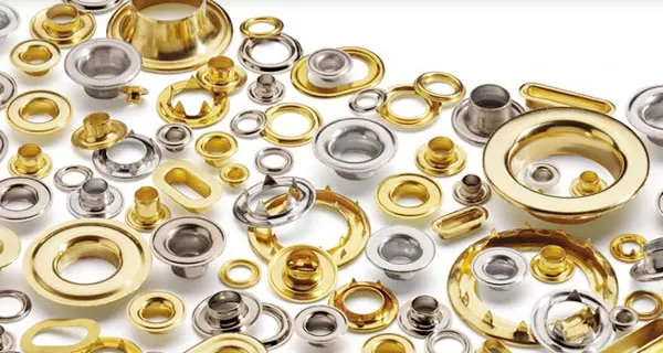 Mắt cáo đồng hay ta có thể gọi chúng với nhiều cái tên khác nhau như mắt cáo, mắt ngỗng, khoen mắt cáo, Ô dê, Eyelet, Grommet với đa dạng các kích thước (4mm, 5mm, 6mm, 8mm, 10mm, 12mm, 14mm, 16mm, 18mm, 20mm,...) có thể điều chỉnh để phù hợp với độ dày các loại vật và cũng như vật liệu khác nhau: Sắt (Iron), Nhôm (Aluminium), Đồng (Brass),...